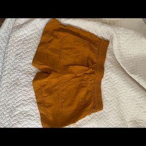 Linen shorts